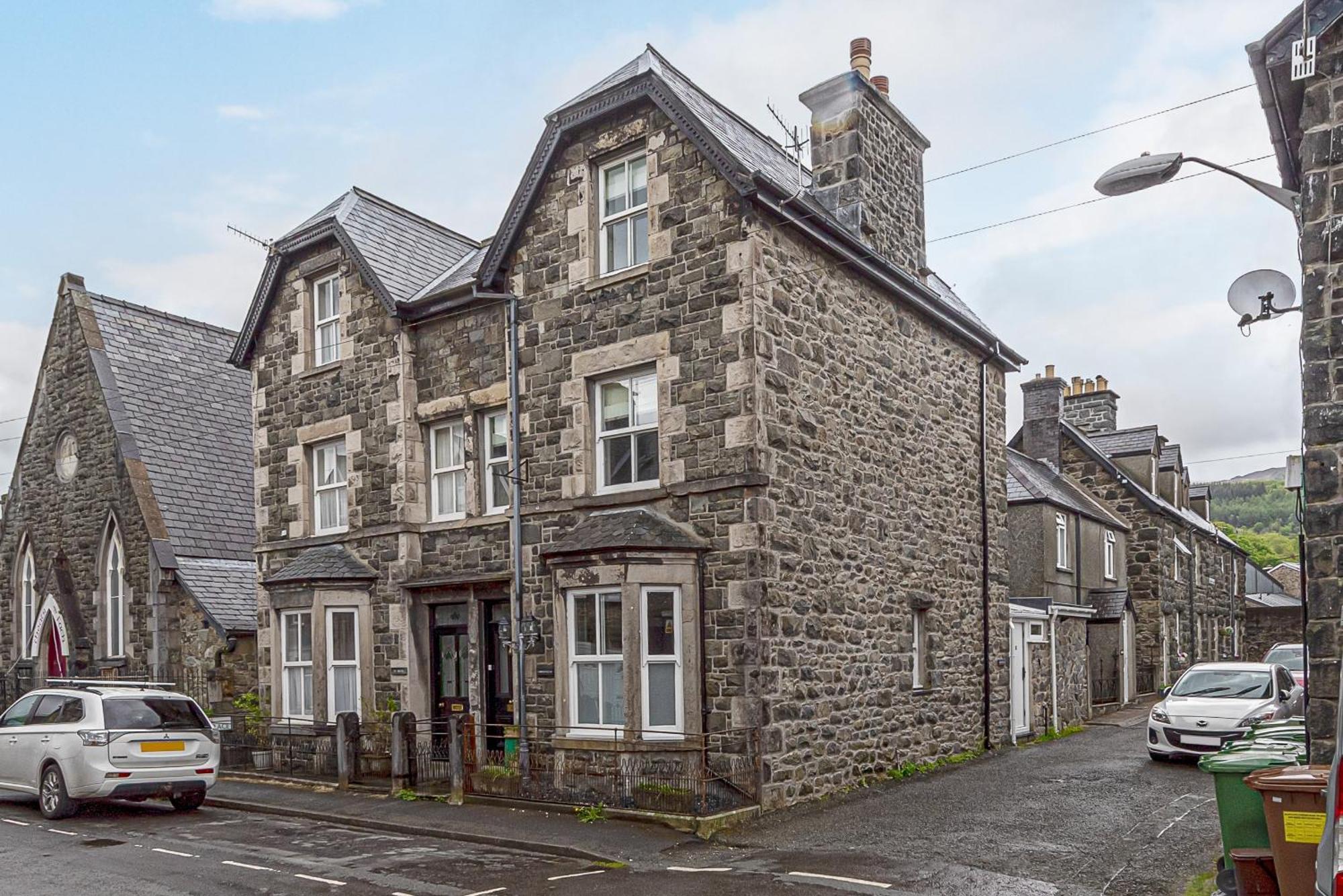 Willa Character Townhouse In Town Centre & Superb Views Dolgellau Zewnętrze zdjęcie